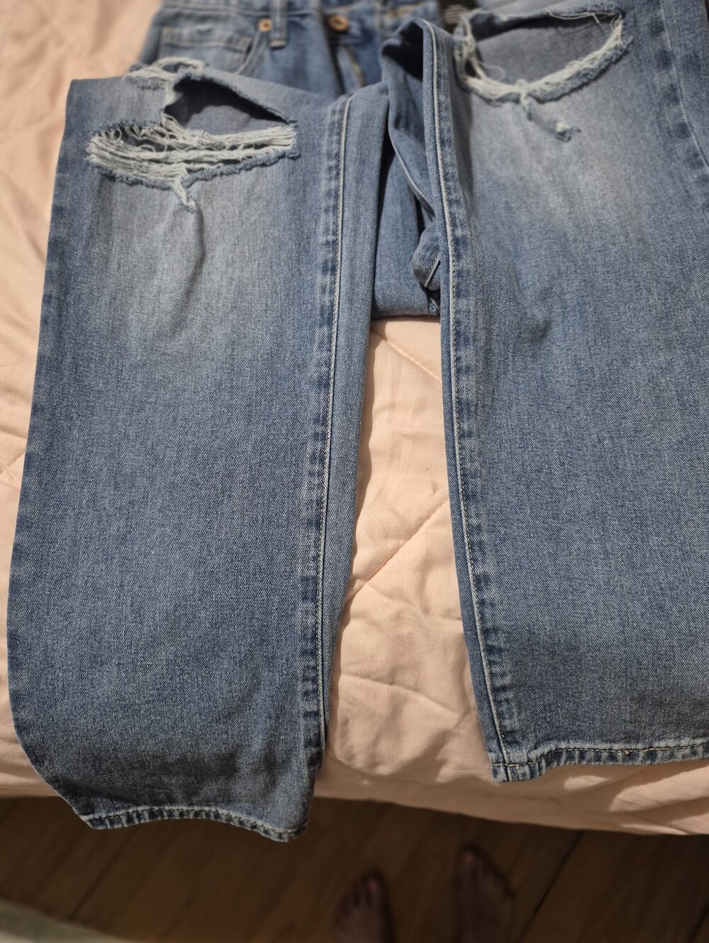 So Cute!! Fashion Nova Light Blue High-Rise Wide Leg Patched Jeans - Blue - Picture 5 of 5